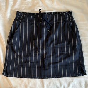 LIKE NEW Athleta Navy & White Stripe Athletic Skirt